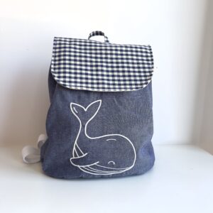 Zaino avventura blu con ricamo Balena